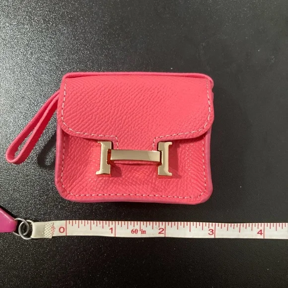 Mini Pink and Gold H Con Stance Magnetic Closure Keychain Bag with Strap - Picture 4 of 6